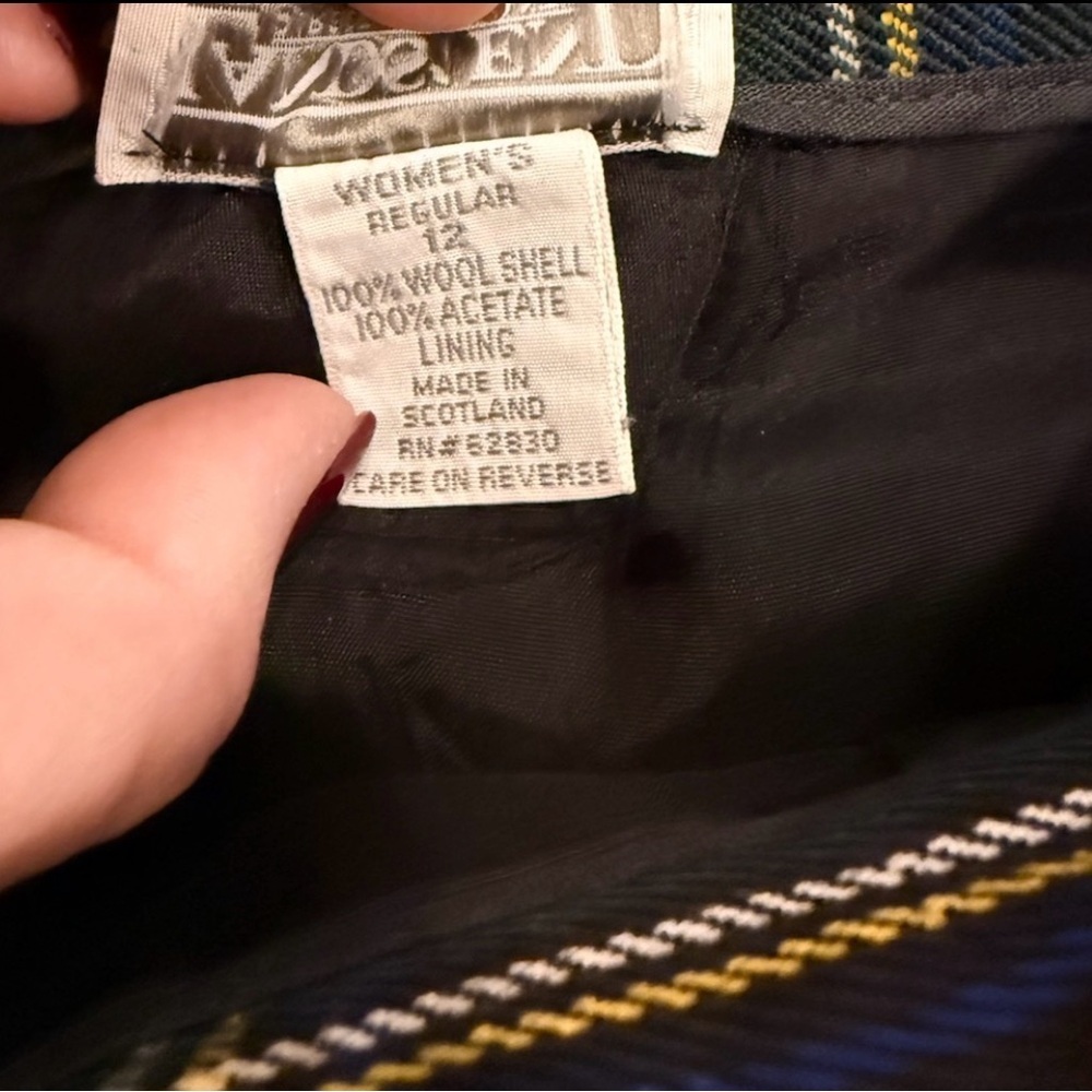 Vintage Lands’ End Plaid Wool Skirt Made in Scotland Pleated 12 - Picture 6 of 6